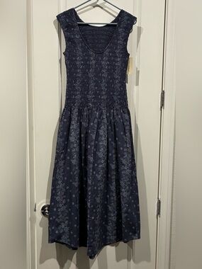 Universal thread Blue Floral Midi Sleeveless Dress Large NWT